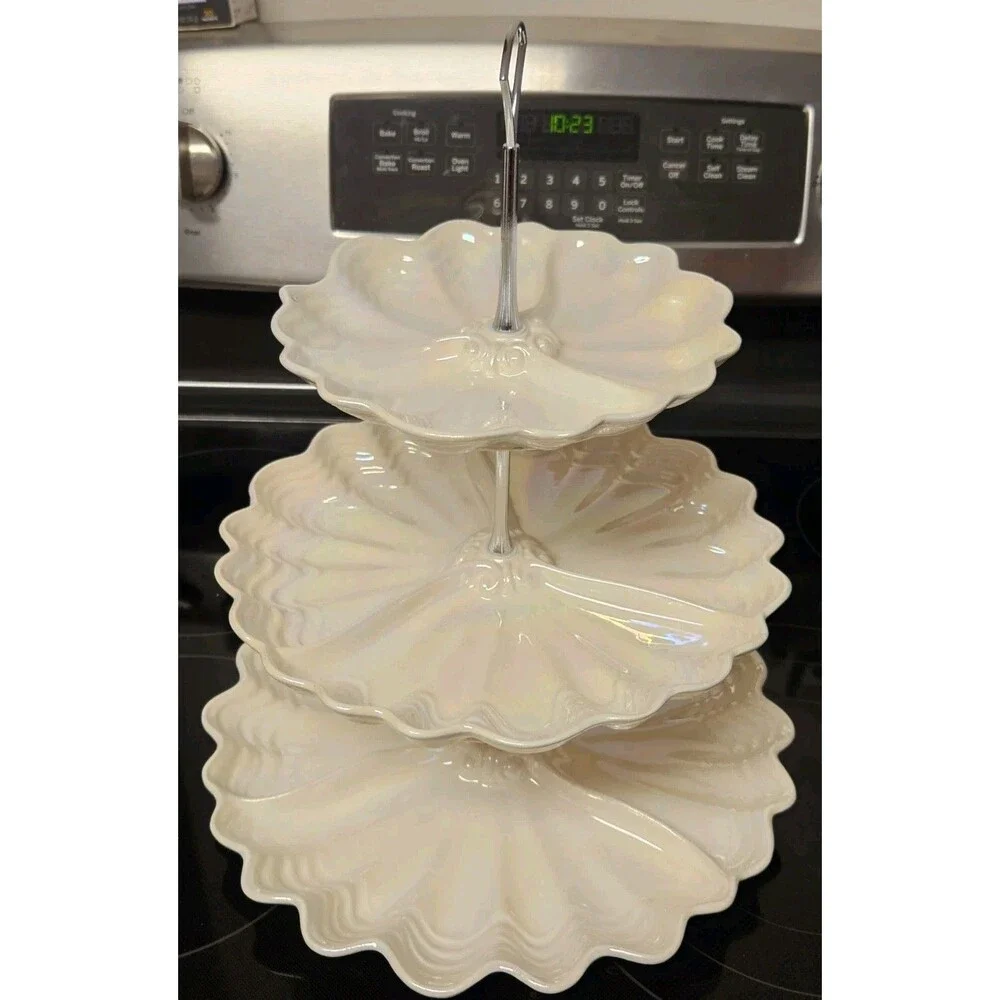Vintage Maddux Of California Opalescent Cream & Silver 3 Tier Serving Tray READ